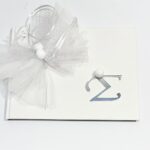 ΒΙΒΛΙΟ ΕΥΧΩΝ ΚΟΡΙΤΣΙ ΜΕ ΜΟΝΟΓΡΑΜΜΑ